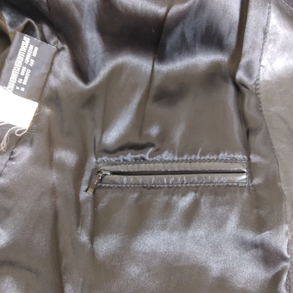 Size M Wilsons Leather Women's Coat Soft Black Collared Button Front